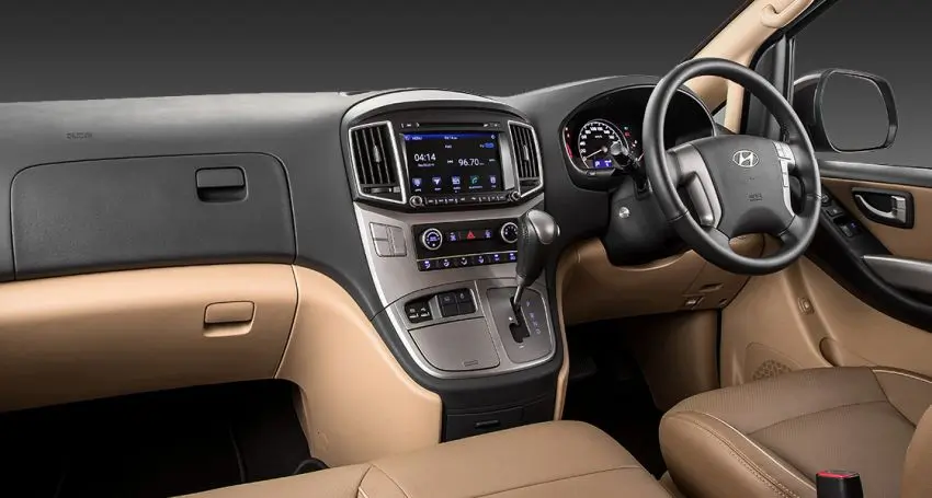 Practical Private Car Singapore JB - Hyundai Grand Starex interior