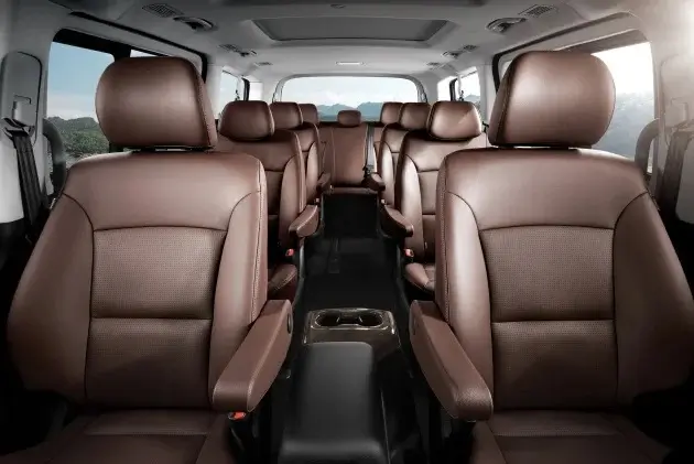 Practical Private Car Singapore JB - Hyundai Grand Starex interior