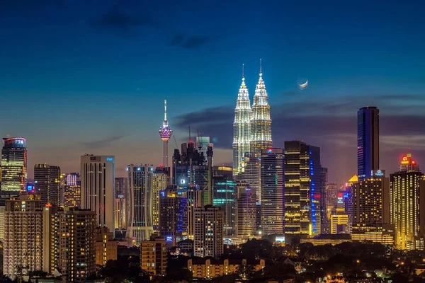 Singapore to Kuala Lumpur (KL) Private Car Transport
